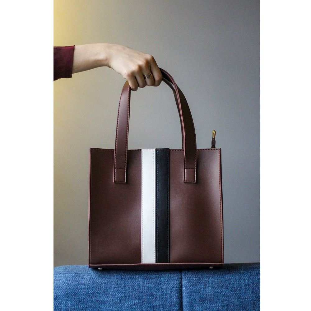 MNs Dark Brown Tress With Straps