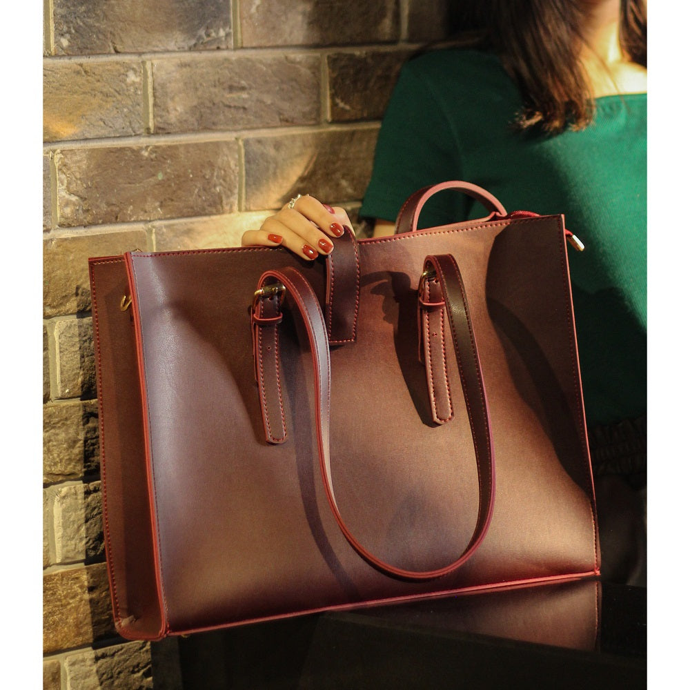 MNs Plum tote bag